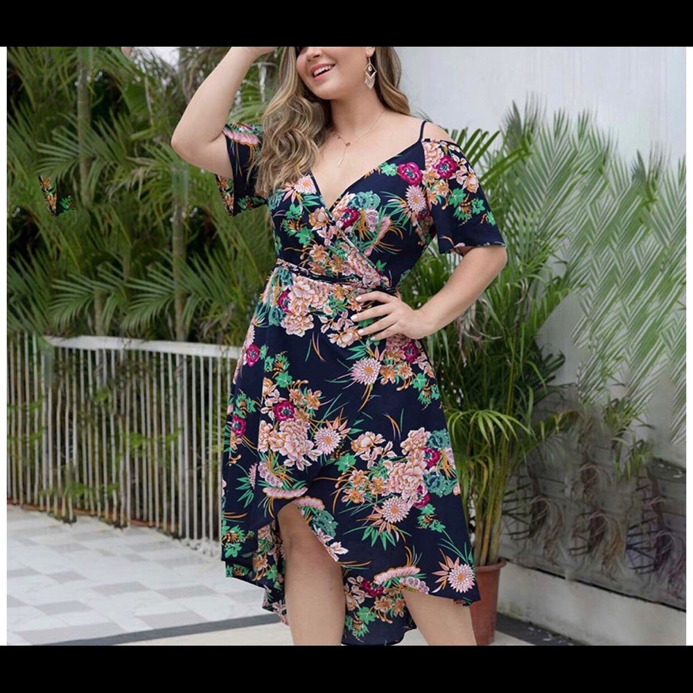 Plus Size Floral Midi Wrap Dress - Picture 3 of 6